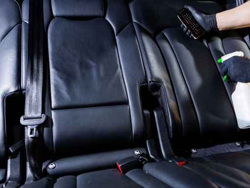 LEATHER-CONDITIONING